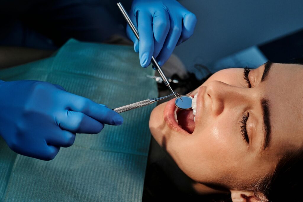 Understanding the Basics of General Dentistry 2 What to Expect During Your First Dental Visit 2
